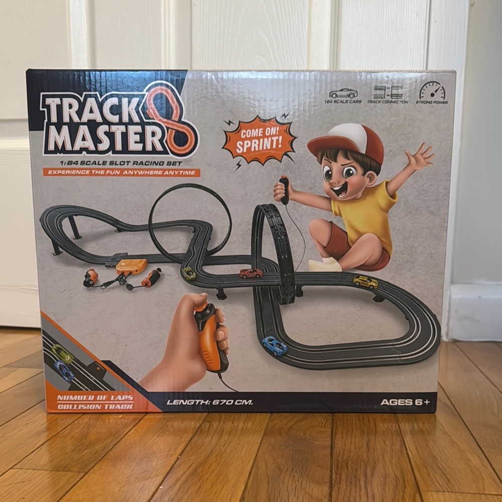 Slot Car Electric Race Track Set - NIB